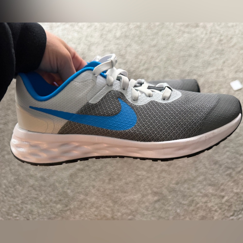 Nike revolution big kid running sneakers